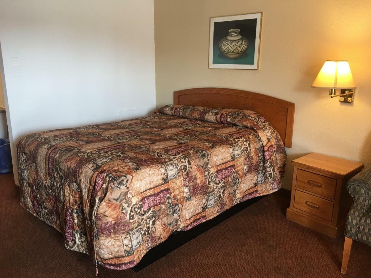 Thunderbird Motel Хилсборо Экстерьер фото