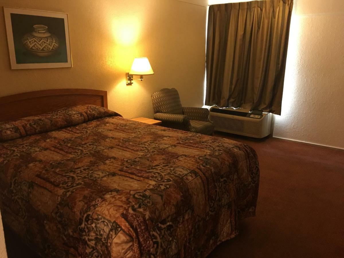 Thunderbird Motel Хилсборо Экстерьер фото